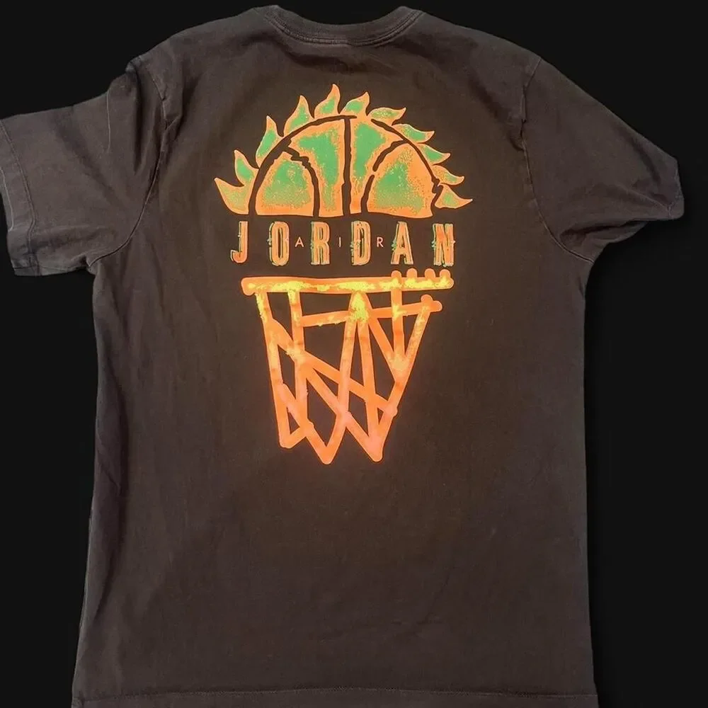 Jordan Men's Black and Brown T-shirt